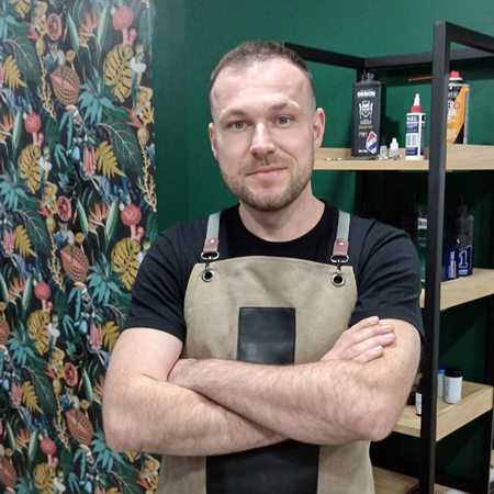 Broda Zagłoby Barber Emil Woś